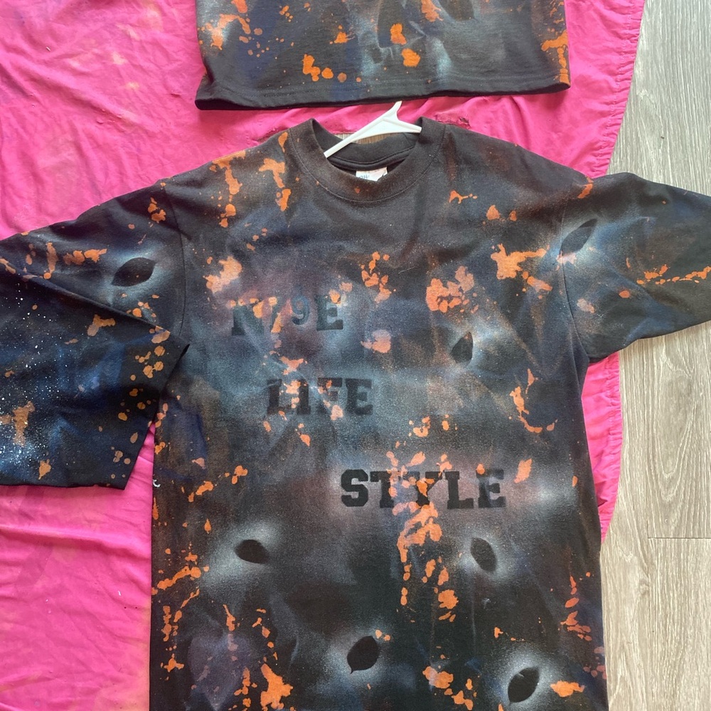 Life Style Kids T-Shirt - Black and Orange - Picture 3 of 4